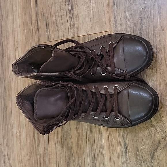 Converse Other - Converse brown leather, size US 10
